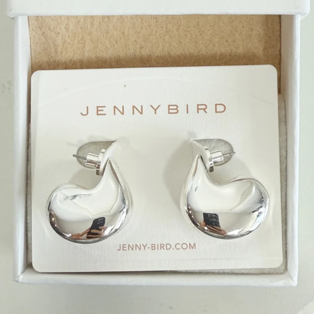 Jenny Bird Nouveaux Puff Earrings - Silver - Picture 7 of 9